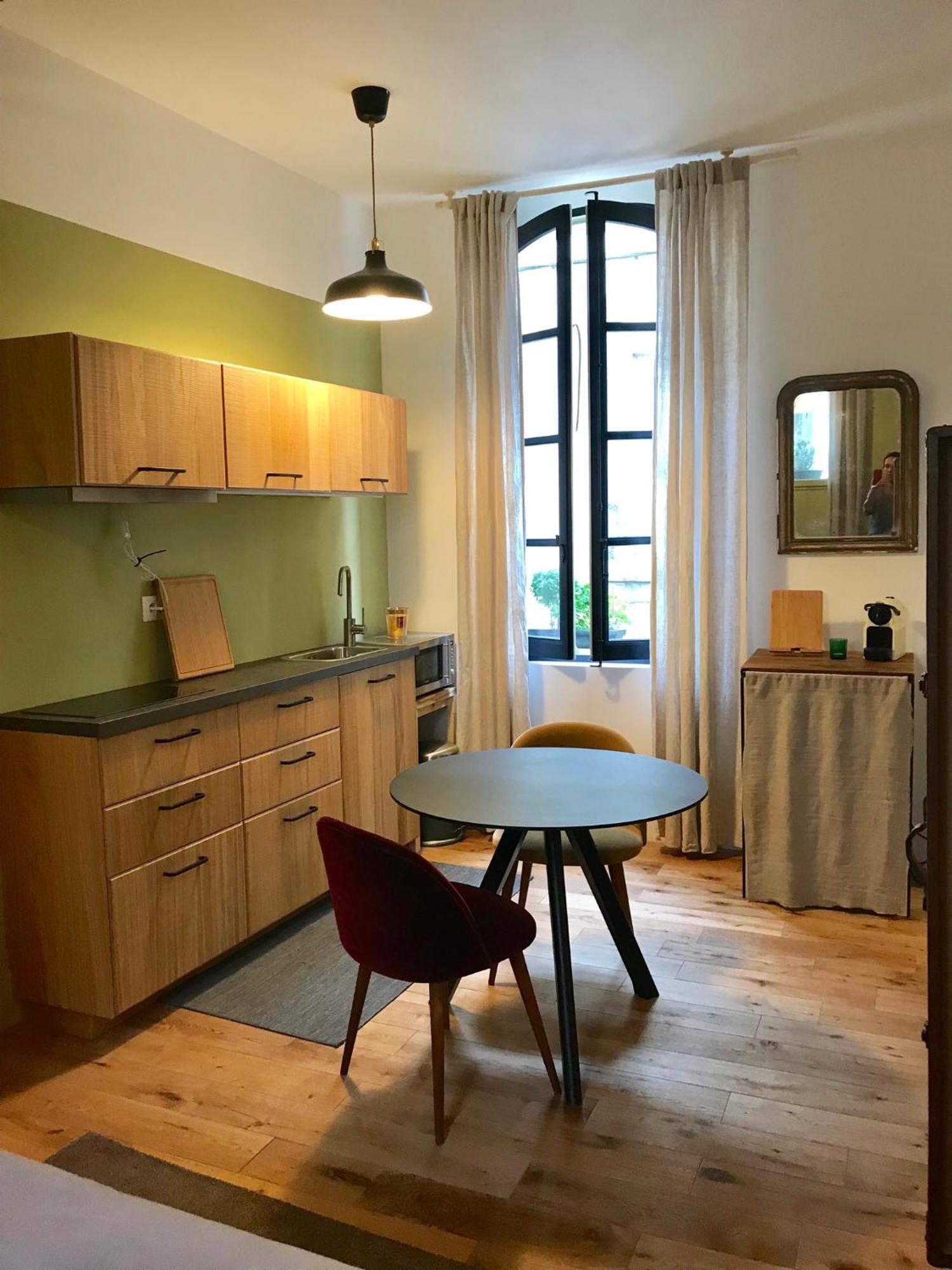 Studio De Charme A La Roquette Arles Exteriör bild
